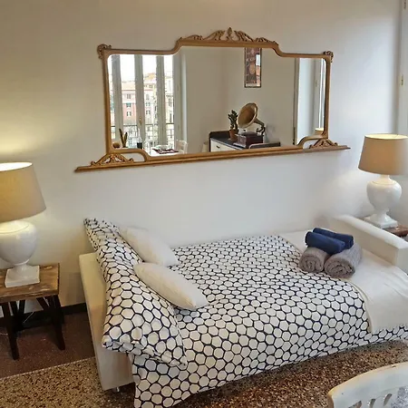 Bigfamilyflats - San Giovanni Basilica Apartment Rome