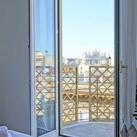 Bigfamilyflats - San Giovanni Basilica Apartment