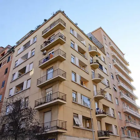 Bigfamilyflats - San Giovanni Basilica Apartment